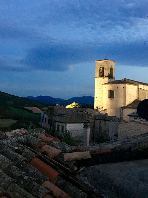 Palazzetto Bentivoglio Villa Sassoferrato Exteriör bild